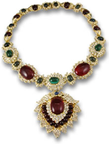 Ожерелье Джеки Кеннеди Онассис с цветным кабошоном