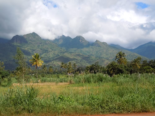 Photo of Sapphire Mining in Tanzania - Large Image