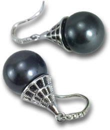 Серьги-капли с черным жемчугом и серебром