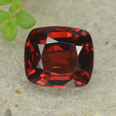 1-каратный драгоценный камень красная шпинель огранки «кушон»
