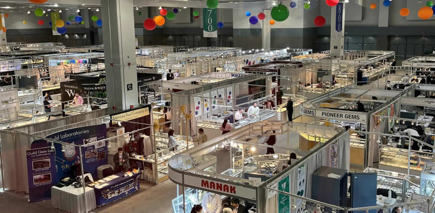 Ярмарка AGTA GemFair в Тусконе