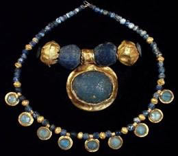 Древнее египетское ожерелье