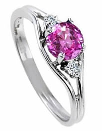 Помолвочное кольцо с розовым сапфиром