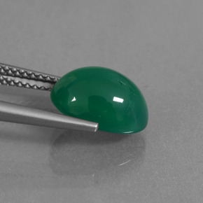 3.53 карата, натуральный Травянисто-зелёный Агат, Огранка Овал, Полупрозрачный