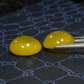 8.19 карата, натуральный Темно-желтый Агат, Огранка Овал, Полупрозрачный