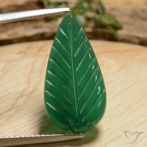 5.78 карата, натуральный Средний зеленый Агат, причудливая, Полупрозрачный