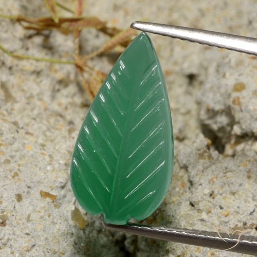 3.62ct Натуральный Средний зеленый Агат, причудливая, Полупрозрачный