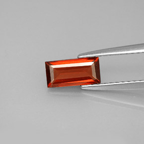 0.93 карата, натуральный Красный Гранат Альмандин, Огранка Багет, Чистота VS