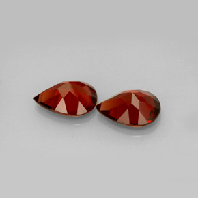  карата, натуральный Красный Гранат Альмандин, Форма груши, VVS-VS