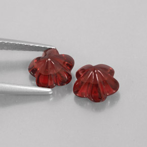 Натуральный Темно-красный Альмандиновый гранат  карата Прозрачный, Полупрозрачный