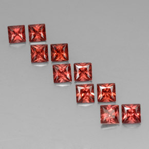  карата, натуральный Темно-красный Гранат Альмандин, Квадрат, VVS-VS