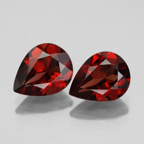Натуральный красный альмандиновый гранат  карата форма груши, VVS-VS
