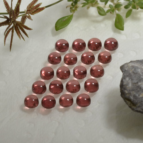 4.00 карата, натуральный Малиново-красный Гранат Альмандин, Огранка Круг, Прозрачный