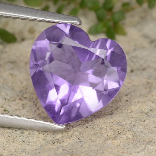 2.76ct Натуральный Средний фиолетовый Аметист, Сердце, Чистота VS