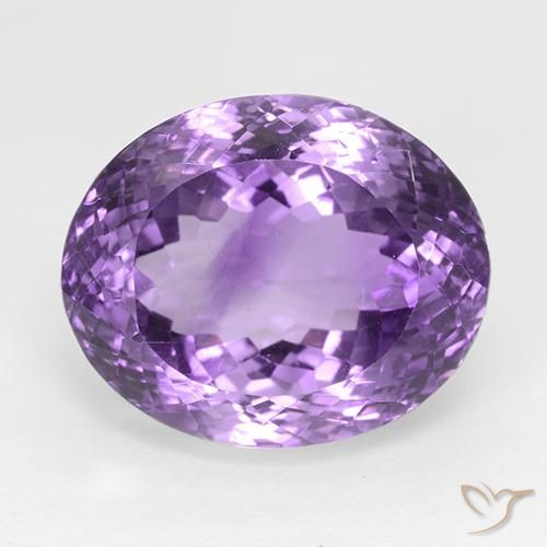 30.81ct Натуральный Средний пурпурно-фиолетовый Аметист, Овал, IF
