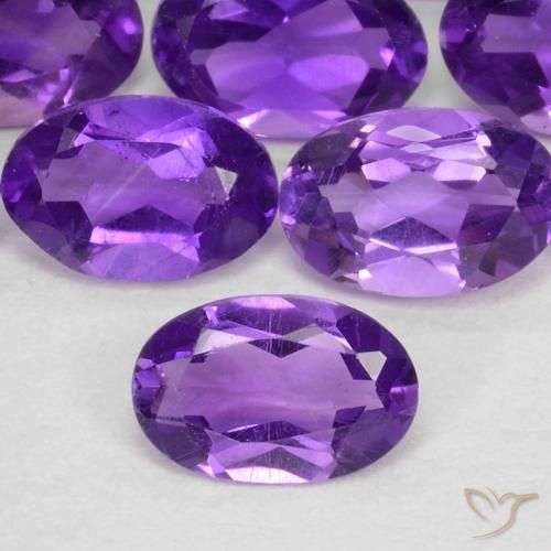 0.40ct Натуральный Ярко-фиолетовый Аметист, Овал, Чистота VS