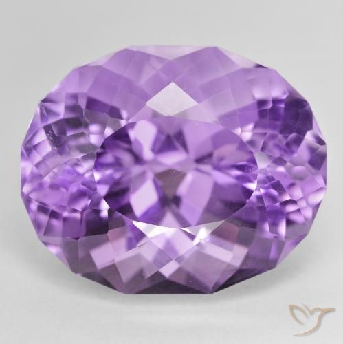 28.91ct Натуральный Средний фиолетовый Аметист, Овал, VVS-VS
