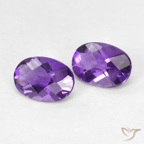 0.82ctw Натуральный Medium Light-Violet Аметист, Овал, Чистота VVS