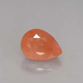 Натуральный оранжевый андезин-лабрадорит 1,98 карата форма груши, чистота VVS