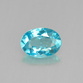 Натуральный синий апатит 0,88 карата огранка овал, чистота VS