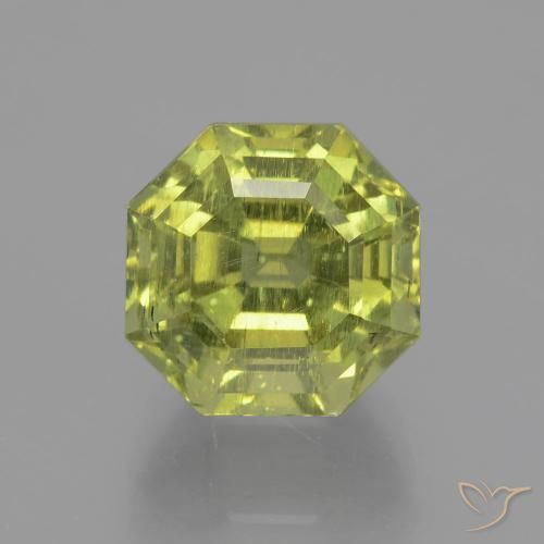 7.63ct Натуральный Желтовато-зеленый Апатиты, Изумрудная огранка, VS-SI