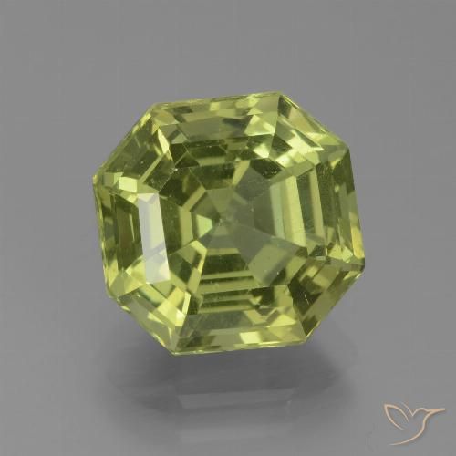 4.78ct Натуральный Medium Light Green Апатиты, Изумрудная огранка, Чистота VS