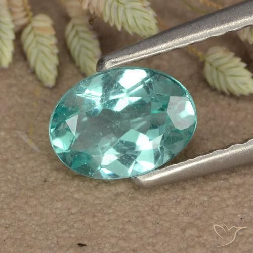 0.70ct Натуральный Средний голубовато-зеленый Апатиты, Овал, Чистота VS