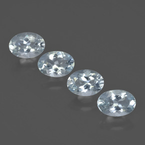 2.56 карата, натуральный Светло-голубой Аквамарин, Огранка Овал, VVS-VS