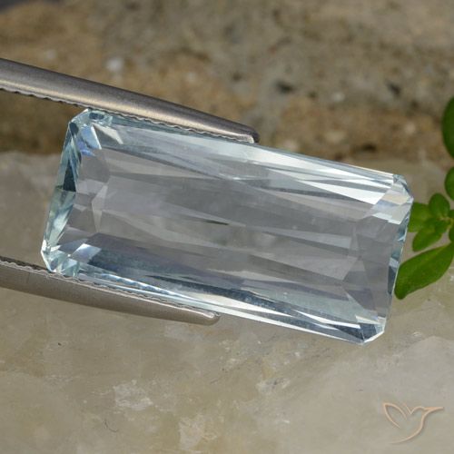 10.63ct Натуральный Светло-синий Аквамарин, Изумрудная огранка, Чистота VVS