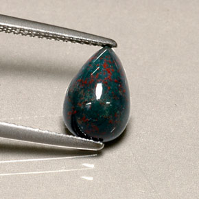 1.90 карата, натуральный Пятнисто-зеленый Кровавый Камень/Гелиотроп, Форма груши, Непрозрачный