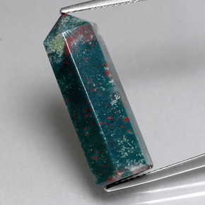 13.22 карата, натуральный Пятнисто-зеленый Кровавый Камень/Гелиотроп, Необычная форма, Непрозрачный