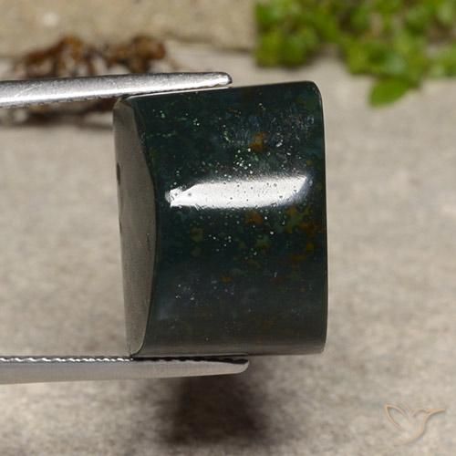 22.60ct Натуральный Темно-зеленый Кровавый Камень/Гелиотроп, Огранка Багет, Непрозрачный
