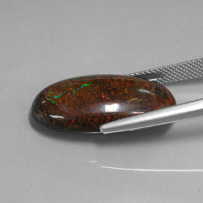 18.55 карата, натуральный Многоцветный Валунный опал, Огранка Овал, Непрозрачный