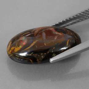 7.50 карата, натуральный Многоцветный Валунный опал, Огранка Овал, Непрозрачный