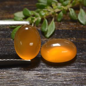 2.65 карата, натуральный Оранжевый Сердолик, Огранка Овал, Полупрозрачный