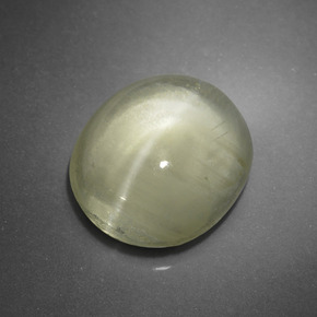 5.09 карата, натуральный Золотисто-зеленый Апатит Кошачий Глаз, Огранка Овал, Полупрозрачный