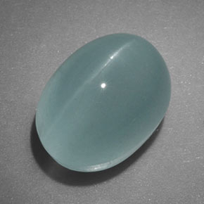 Натуральный зелёный cat's eye aquamarine 5,96 карата прозрачный, полупрозрачный
