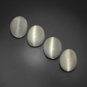 Натуральный белый cat's eye moonstone  карата прозрачный, полупрозрачный