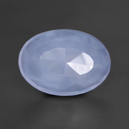 Натуральный синий халцедон 4,85 карата огранка овал, полупрозрачный