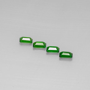  карата, натуральный Зеленый Хромдиопсид, Изумрудная огранка, Чистота VS