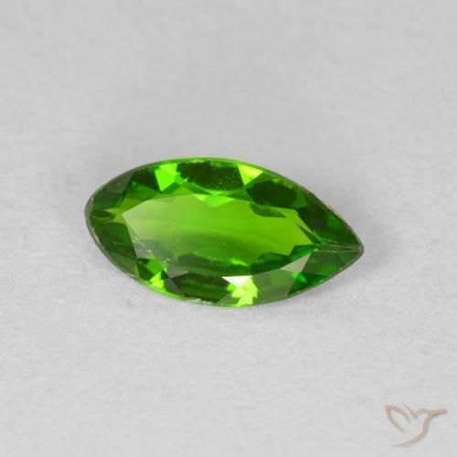0.74 карата, натуральный Medium Dark-Green Хромдиопсид, Маркиза, Чистота VS