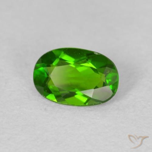0.63 карата, натуральный Medium Dark-Green Хромдиопсид, Овал, Чистота VS
