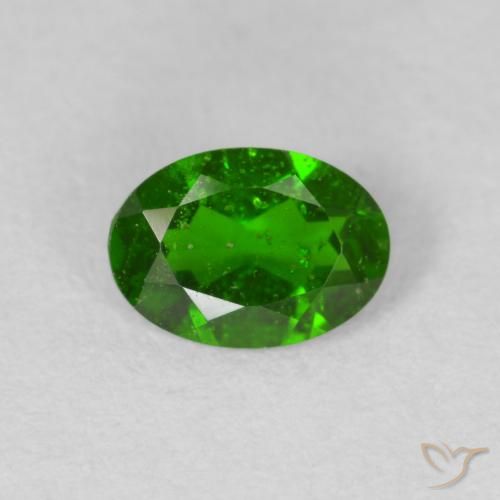 0.78ct Натуральный Medium Dark-Green Хромдиопсид, Овал, VS-SI