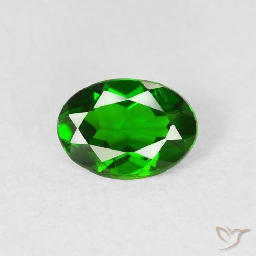 0.65ct Натуральный Яркий лесной зеленый Хромдиопсид, Овал, Чистота VS