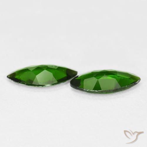 1.67 карата, натуральный Medium Dark-Green Хромдиопсид, Маркиза, Чистота VS