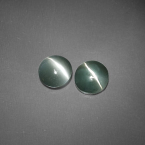Натуральный зелёный chrysoberyl cat's eye  карата прозрачный, полупрозрачный