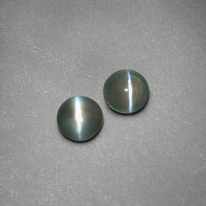Натуральный зелёный chrysoberyl cat's eye  карата прозрачный, полупрозрачный