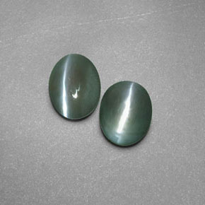 Натуральный зелёный chrysoberyl cat's eye  карата прозрачный, полупрозрачный