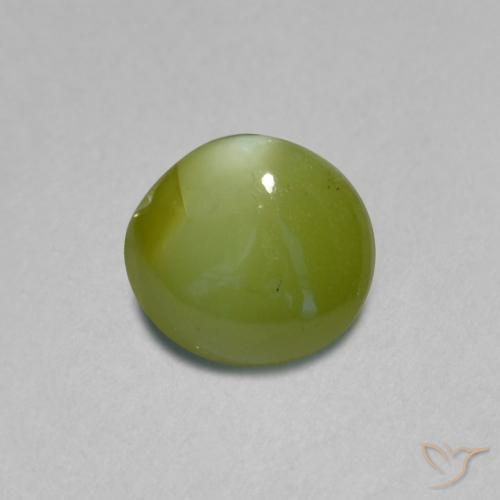 Натуральный зелёный chrysoberyl cat's eye 0,89 карата огранка овал, полупрозрачный