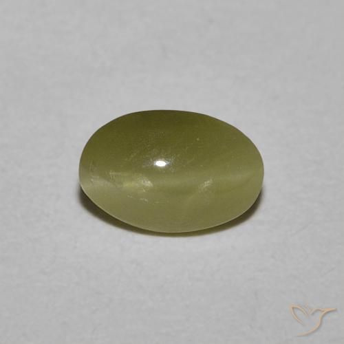0.54ct Натуральный Желтовато-зеленый Хризоберилл Кошачий Глаз, Овал, Полупрозрачный